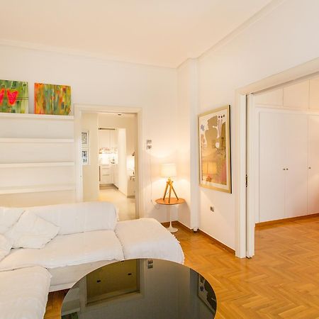 A Cozy Apt In Kolonaki Of Athén Kültér fotó